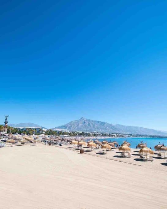 Puerto Banus Eddie Suite Marbella Esterno foto